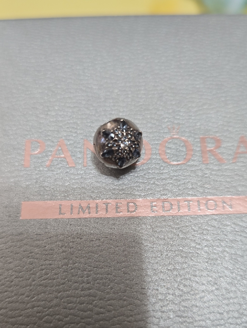 Authentic Pandora Crystallized Snowflake Clip